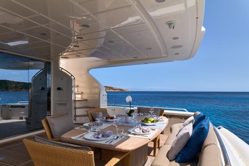 Ferretti Yachts Ferretti 881 RPH image