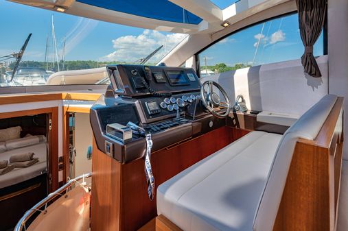 Galeon 430 HTC image