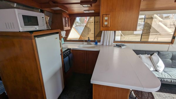 Sea Ranger 45 motor yacht image