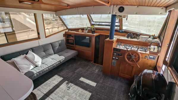 Sea Ranger 45 motor yacht image