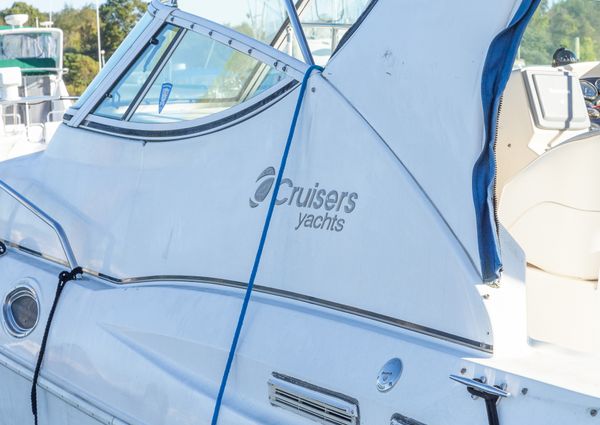 Cruisers-yachts 3075-EXPRESS image