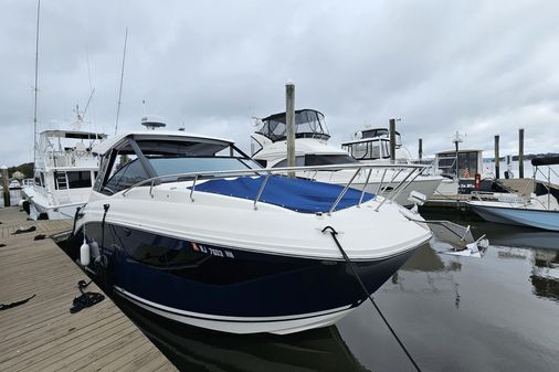 Sea Ray 320 Sundancer image