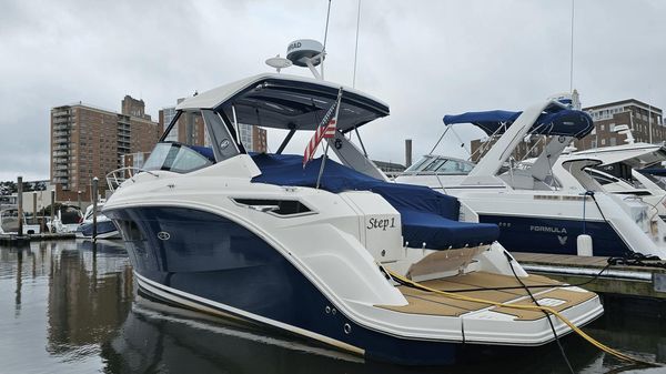 Sea Ray 320 Sundancer