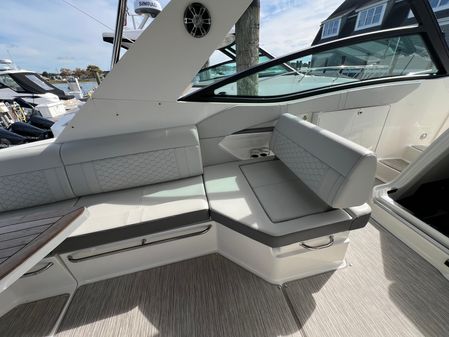 Sea Ray Sundancer 320 OB image