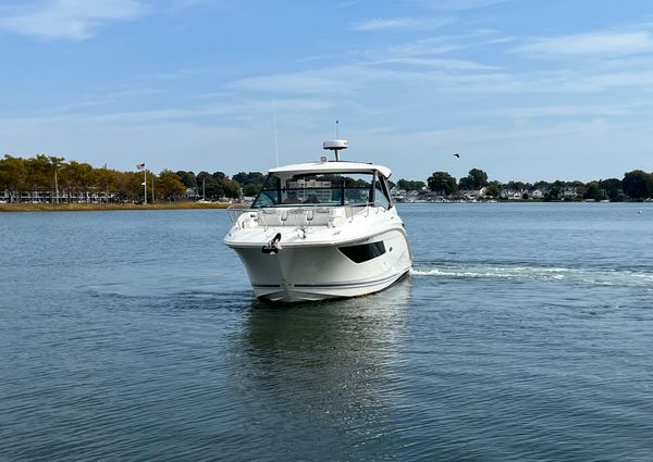 Sea-ray SUNDANCER-320-OB image