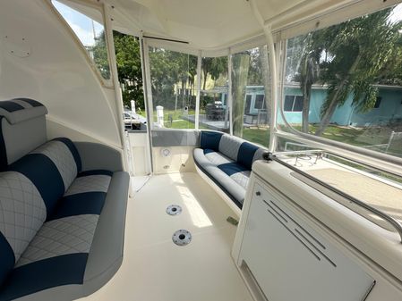 Cruisers Yachts 405 Express Motoryacht image