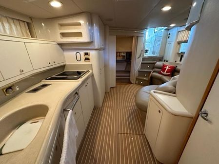 Sea Ray 450 Sundancer image
