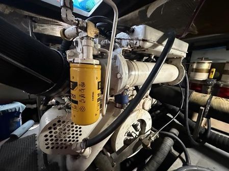 Sea Ray 450 Sundancer image
