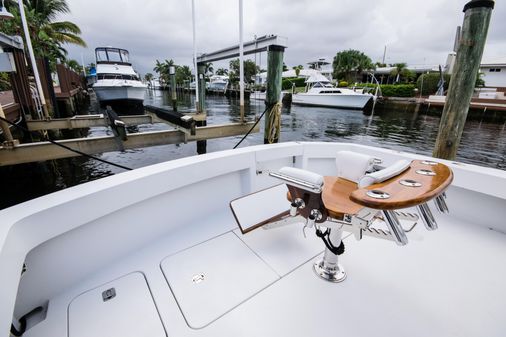 Hatteras Convertible image