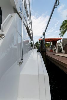 Hatteras Convertible image