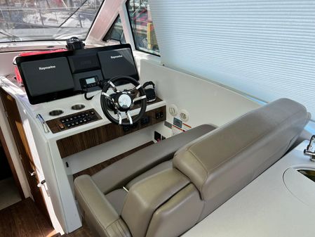 Cruisers-yachts 41-CANTIUS image