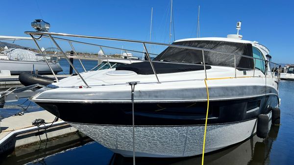 Cruisers Yachts 41 Cantius 