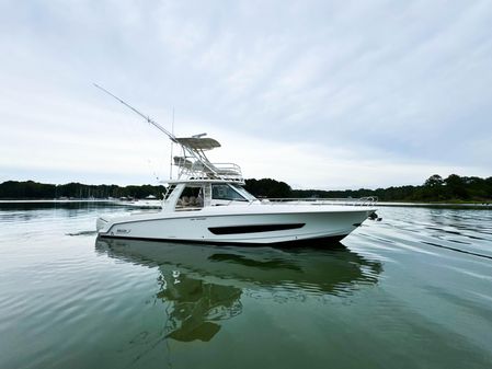 Boston Whaler 420 Outrage image