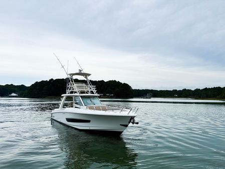 Boston Whaler 420 Outrage image