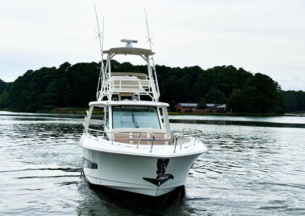 Boston Whaler 420 Outrage image