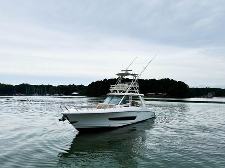 Boston Whaler 420 Outrage image