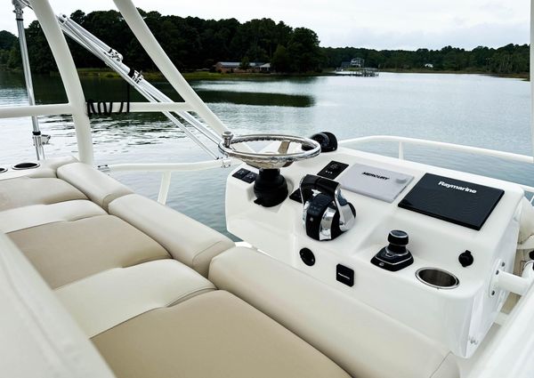 Boston Whaler 420 Outrage image