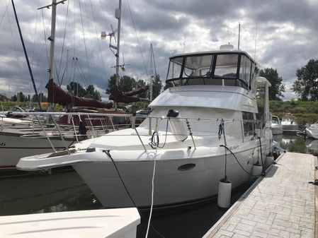 Carver 356 Aft Cabin Motor Yacht image