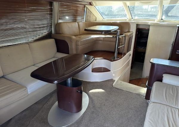 Sea Ray 44 Sedan Bridge image