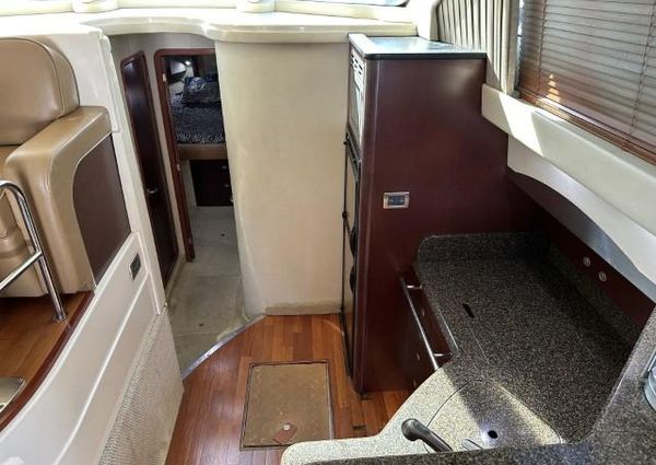 Sea Ray 44 Sedan Bridge image