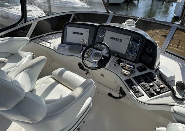 Sea Ray 44 Sedan Bridge image