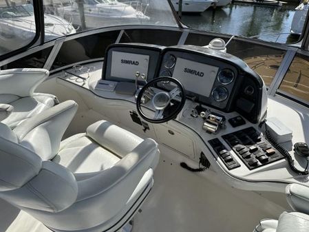 Sea Ray 44 Sedan Bridge image