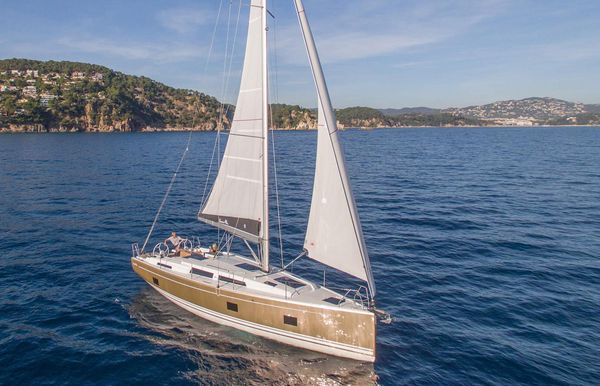 2022 Hanse 418