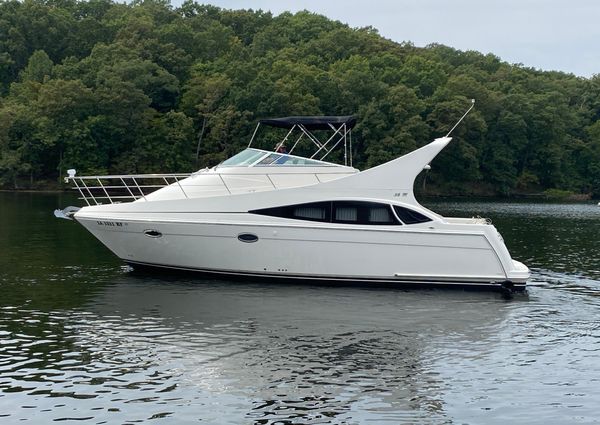 Carver 36 Mariner image