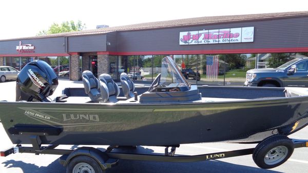 Lund 1650 Angler SS 