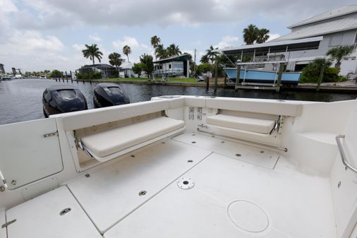 Boston Whaler 315 Conquest image