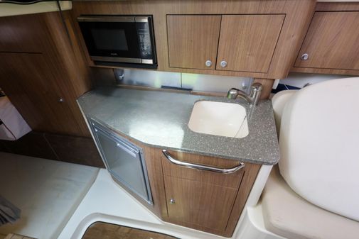 Boston Whaler 315 Conquest image