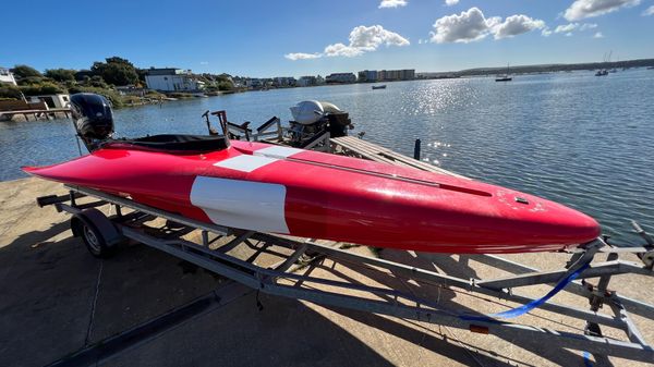 Custom B-19 Batboat By Ocke Mannerfelt