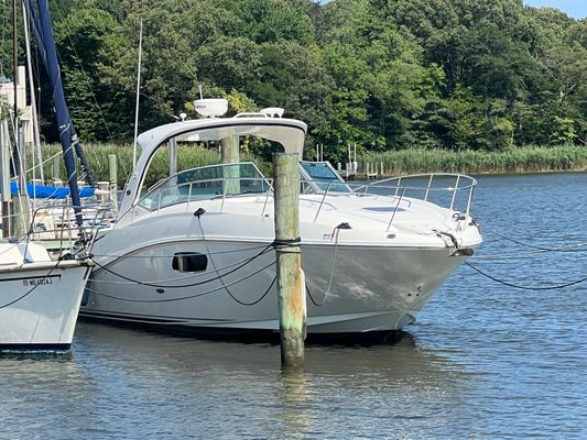 Sea Ray 370 Sundancer - main image