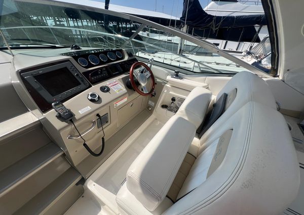 Sea Ray 370 Sundancer image