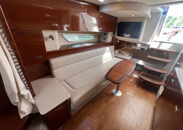 Sea Ray 370 Sundancer image