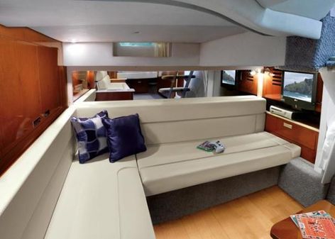 Sea Ray 370 Sundancer image