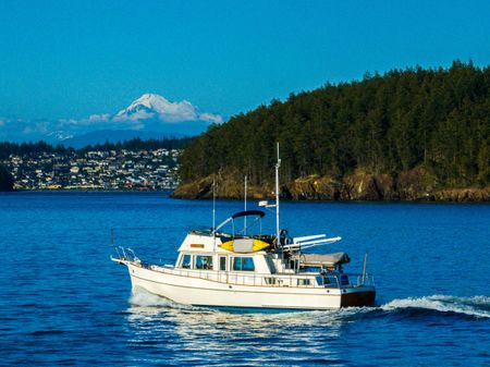 Grand Banks Aft Cabin 42 Classic image