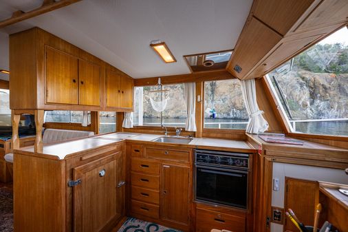 Grand Banks Aft Cabin 42 Classic image