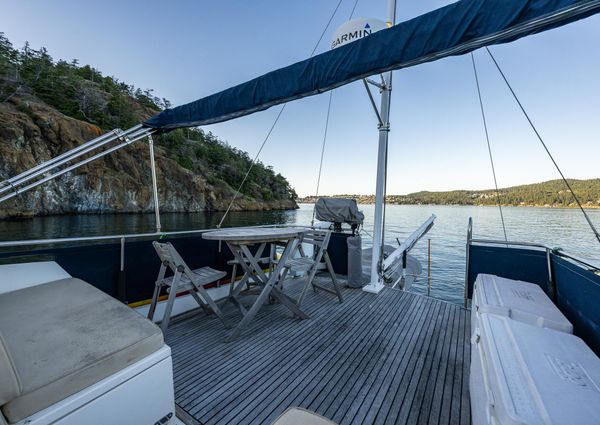 Grand Banks Aft Cabin 42 Classic image