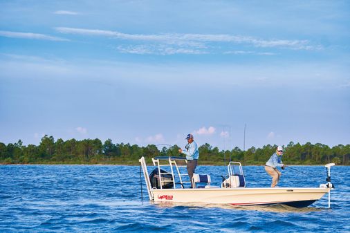 Mako 18-PRO-SKIFF-SILVER-STAR-EDITION image