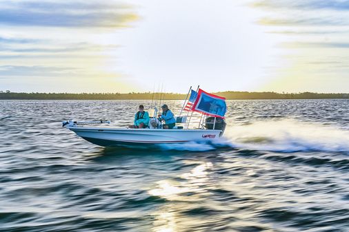 Mako 18-PRO-SKIFF-SILVER-STAR-EDITION image