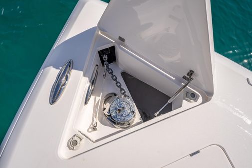 Intrepid 400 Center Console image