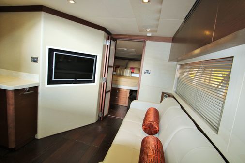 Sea Ray 410 Sundancer image