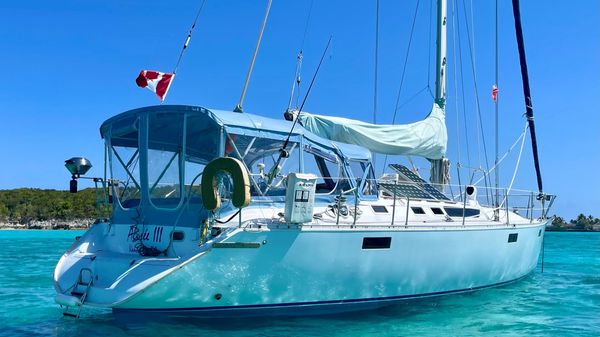 Beneteau M432