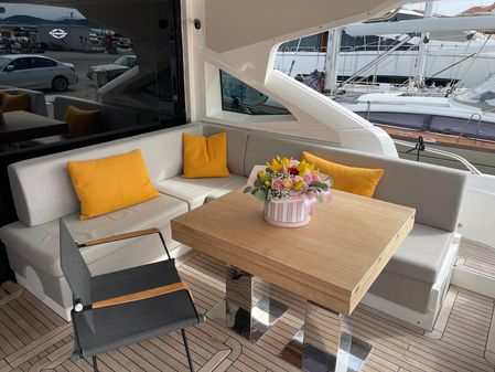 Sunseeker 74 Sport Yacht image