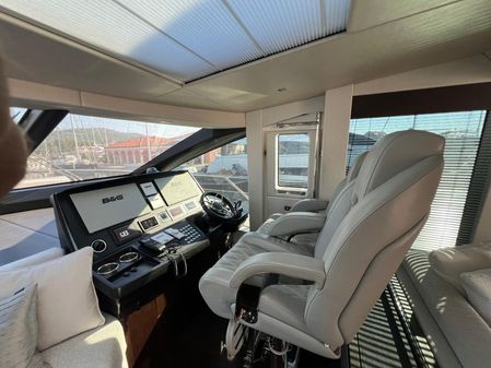 Sunseeker 74 Sport Yacht image