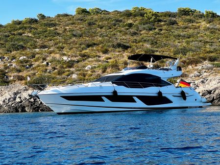 Sunseeker 74 Sport Yacht image