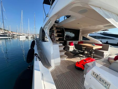 Sunseeker 74 Sport Yacht image