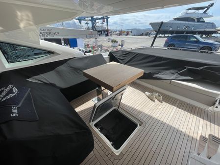 Sunseeker 74 Sport Yacht image