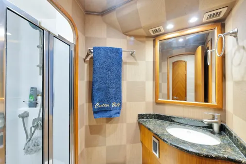 Viking 70 Convertible image